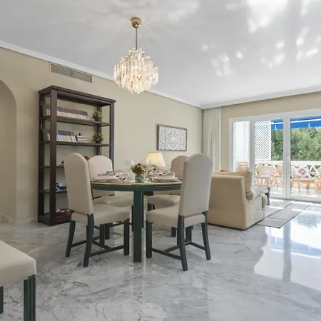 3 En Playas Del Duque Puerto Banus * Marbella