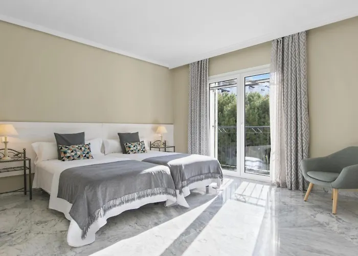 3 En Playas Del Duque Puerto Banus * Marbella