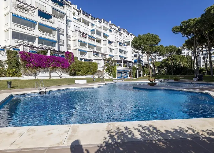 3 En Playas Del Duque Puerto Banus Appartement *